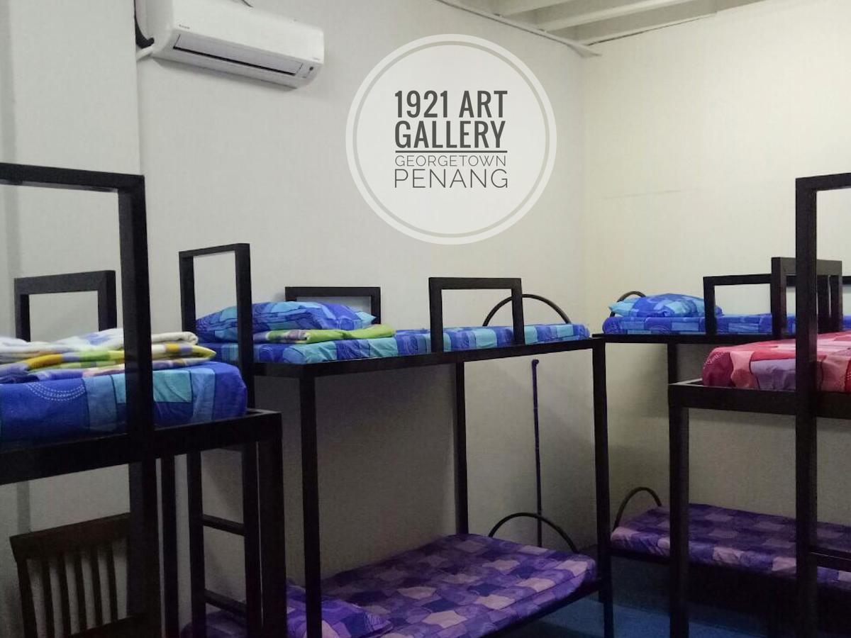 1921 Art Gallery & Travel Lodge George Town Room photo